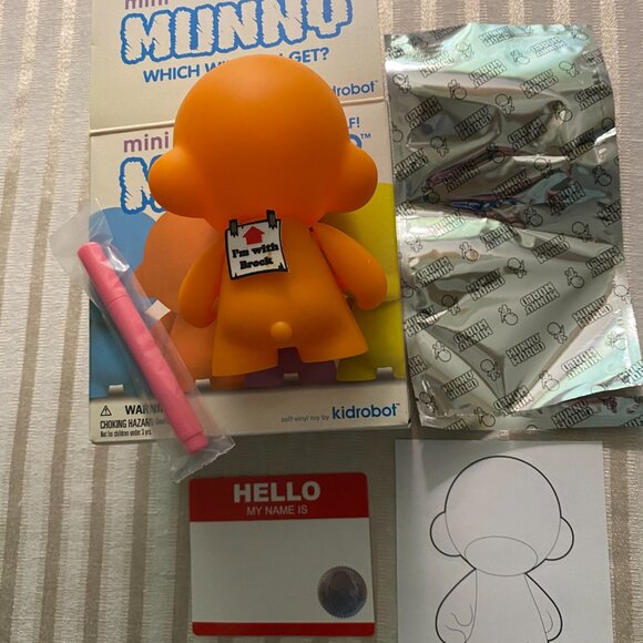 MINI MUNNY BY KIDROBOT 4 INCH VINYL ORANGE DIY - Picture 2 of 2